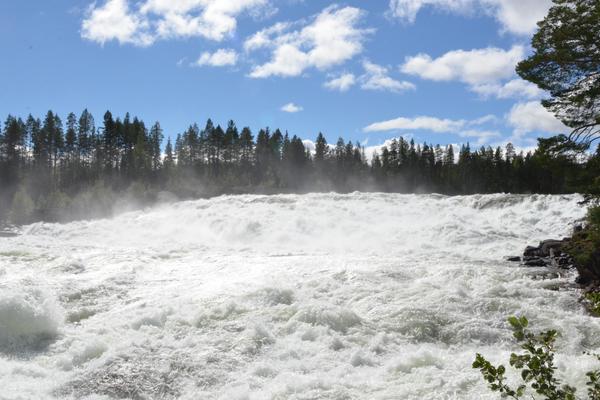 Storforsen (Storforsen, Länsväg 374) – Bild 2 vergrößern