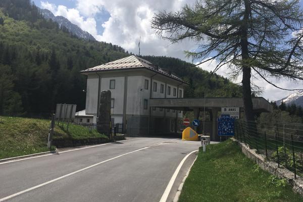 Predilpass (Passo del Predil / Predel, SS 54) – Bild 1 vergrößern
