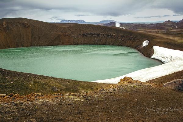 Víti-Krater an der Krafla (Víti, Kröfluvegur 863) – Bild 3 vergrößern