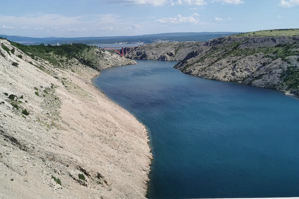 Maslenica-Brücke (Maslenički most, D8) – Bild 2 vergrößern