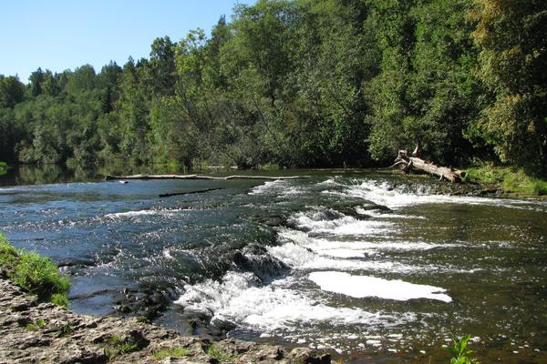 Abava-Wasserfall (Abavas rumba) – Bild 1 vergrößern