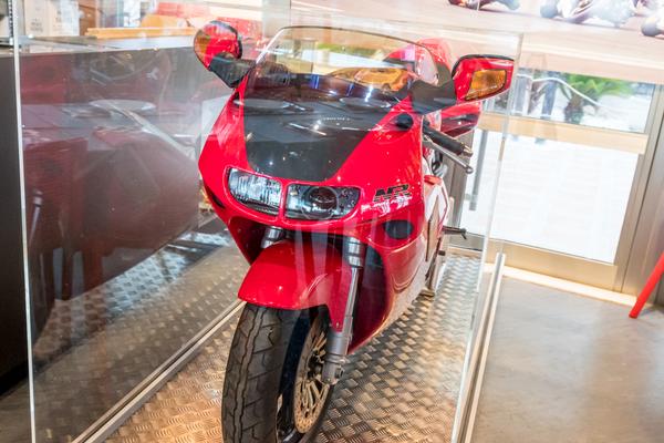Moto Moto Tapas – Restaurant & Motorradmuseum (Cullera) – Bild 1 vergrößern