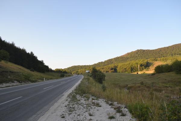 Makljen-Pass (Prijevoj Makljen, M16.2) – Bild 3 vergrößern