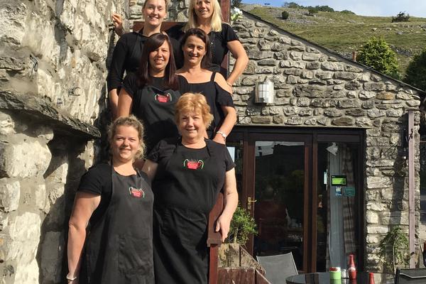 Elaine's Tea Rooms – Bild 2 vergrößern