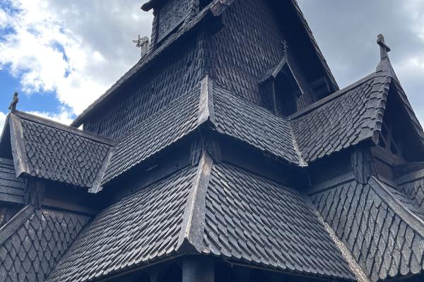 Stabkirche Borgund (Borgund stavkyrkje, Fv 630) – Bild 3 vergrößern