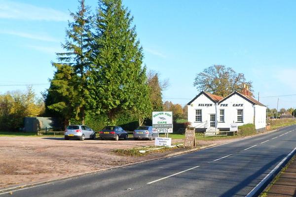 The Silver Fox Café (A48 Broadoak) – Bild 1 vergrößern