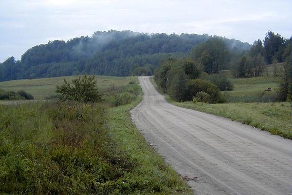 Mākoņkalns mit Burgruine Volkenberg (Mākoņkalns / Padebešu kalns) – Bild 3 vergrößern