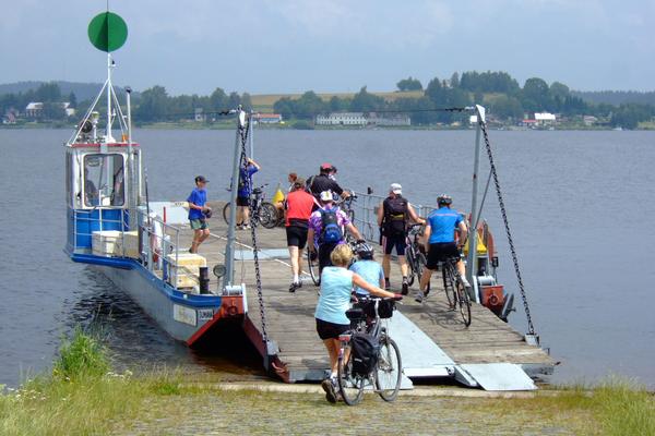 Stausee Lipno (Vodní nádrž Lipno) – Bild 1 vergrößern