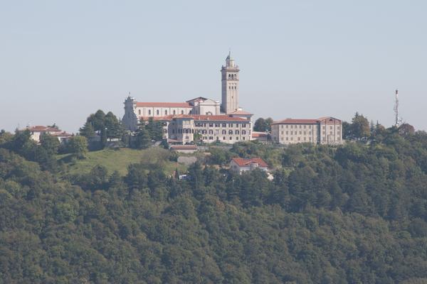 Sveta Gora (Heiliger Berg / Monte Santo, Skalniška cesta) – Bild 1 vergrößern