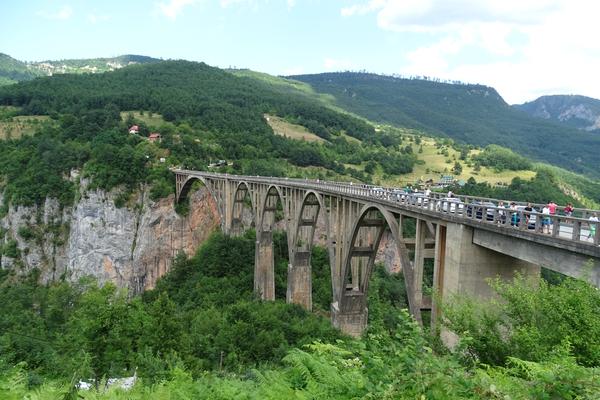 Tara-Brücke (Most na Đurđevića Tari, M-6) – Bild 1 vergrößern