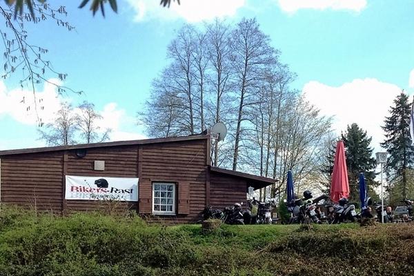 Bikers-Rast Dattenfeld – Bild 1 vergrößern